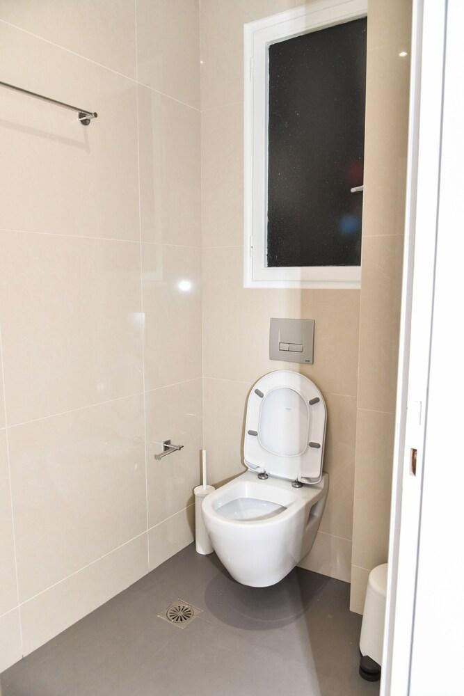 Warm Apartment At Exarchia 1 Bed 2 Pers Ateny Zewnętrze zdjęcie