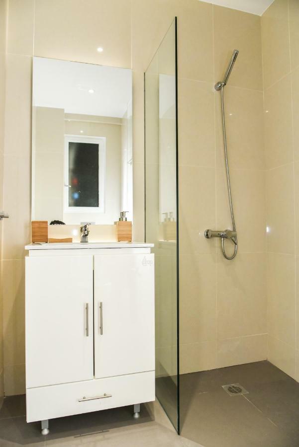 Warm Apartment At Exarchia 1 Bed 2 Pers Ateny Zewnętrze zdjęcie