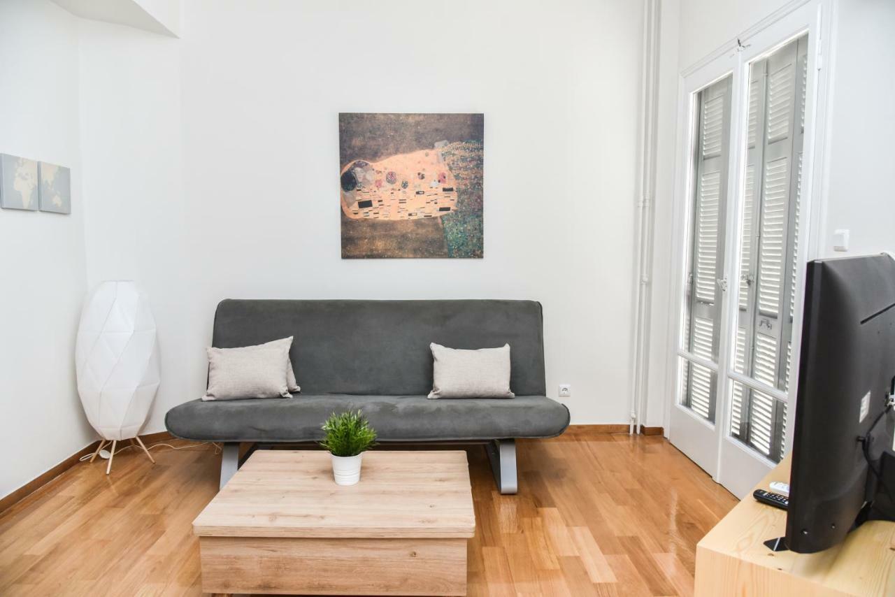 Warm Apartment At Exarchia 1 Bed 2 Pers Ateny Zewnętrze zdjęcie
